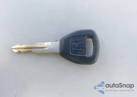 2002 Honda Accord 2.3 Lx from USA, damaged, VIN 1HGCG56452A017231